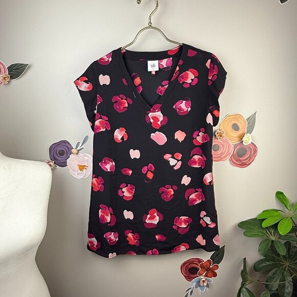 CAbi Black and Pink Petal Short Sleeve Blouse - Size - Small - Picture 1 of 5